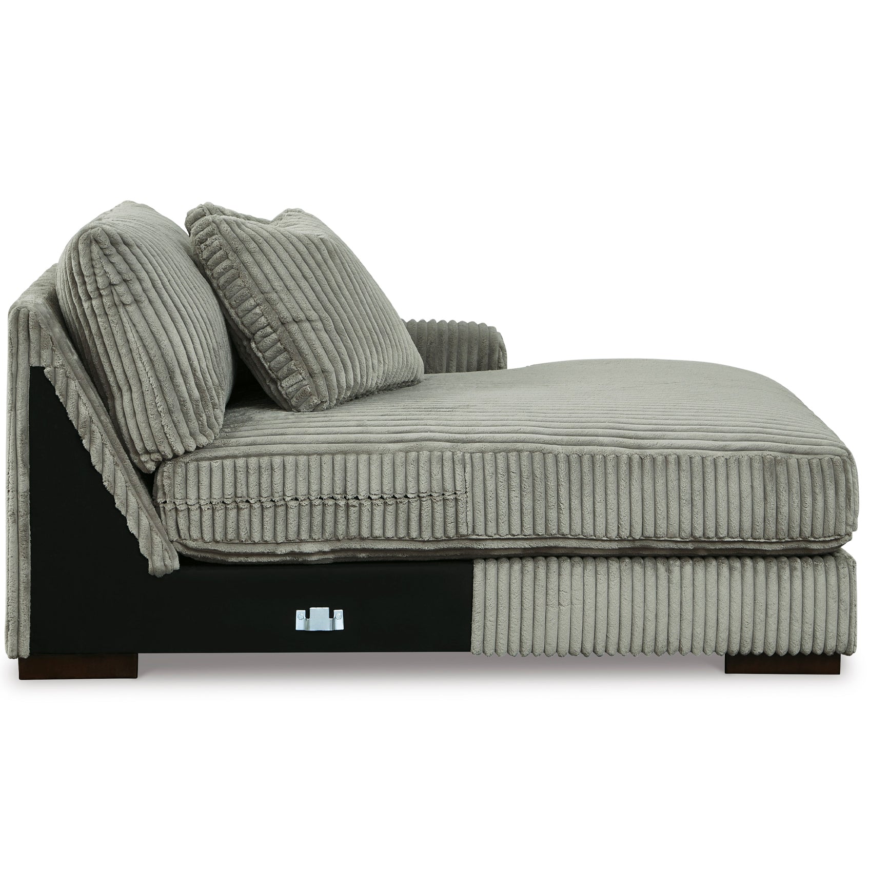 Lindyn 2-Piece Sectional with Chaise