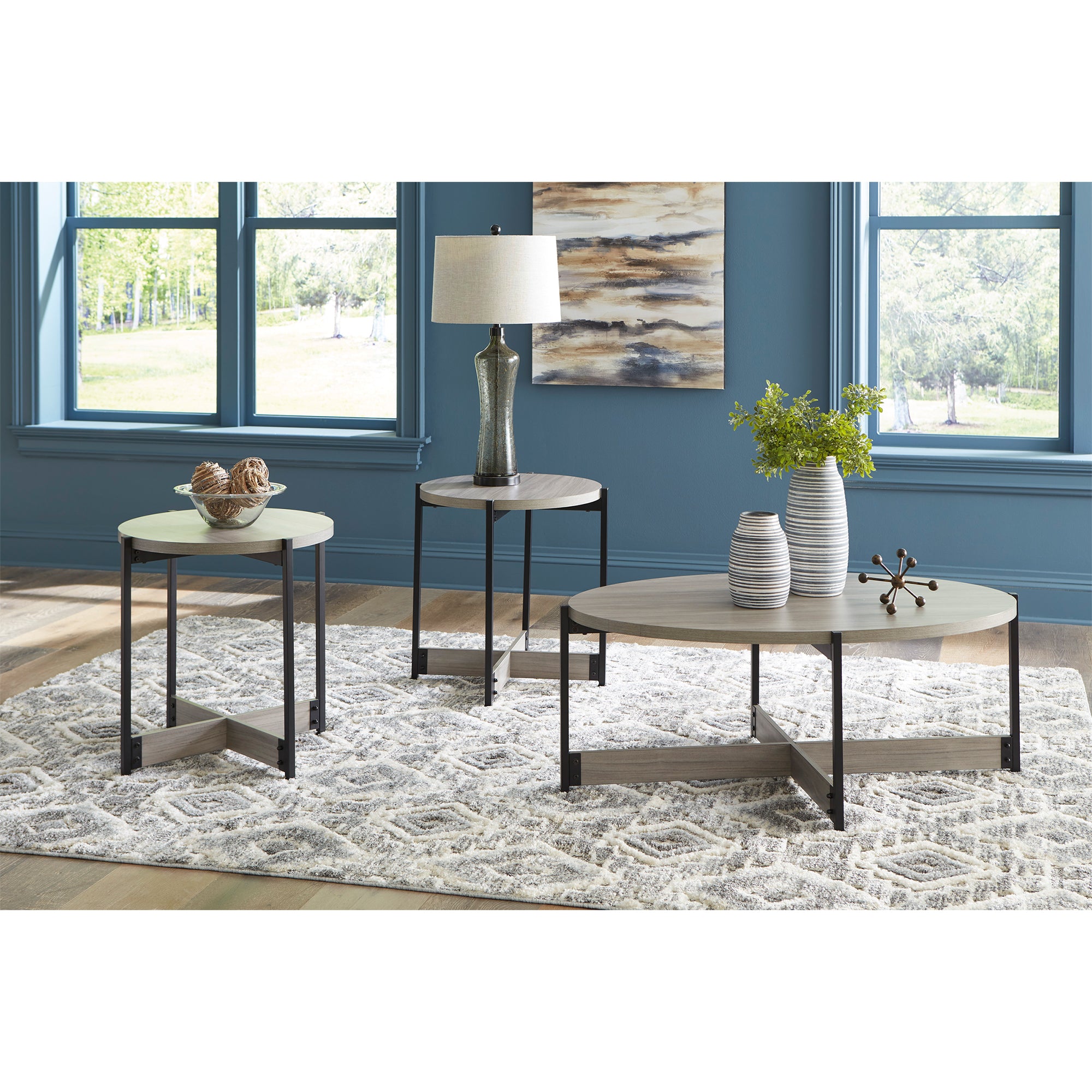 Nevilyn Occasional Table (Set of 3)