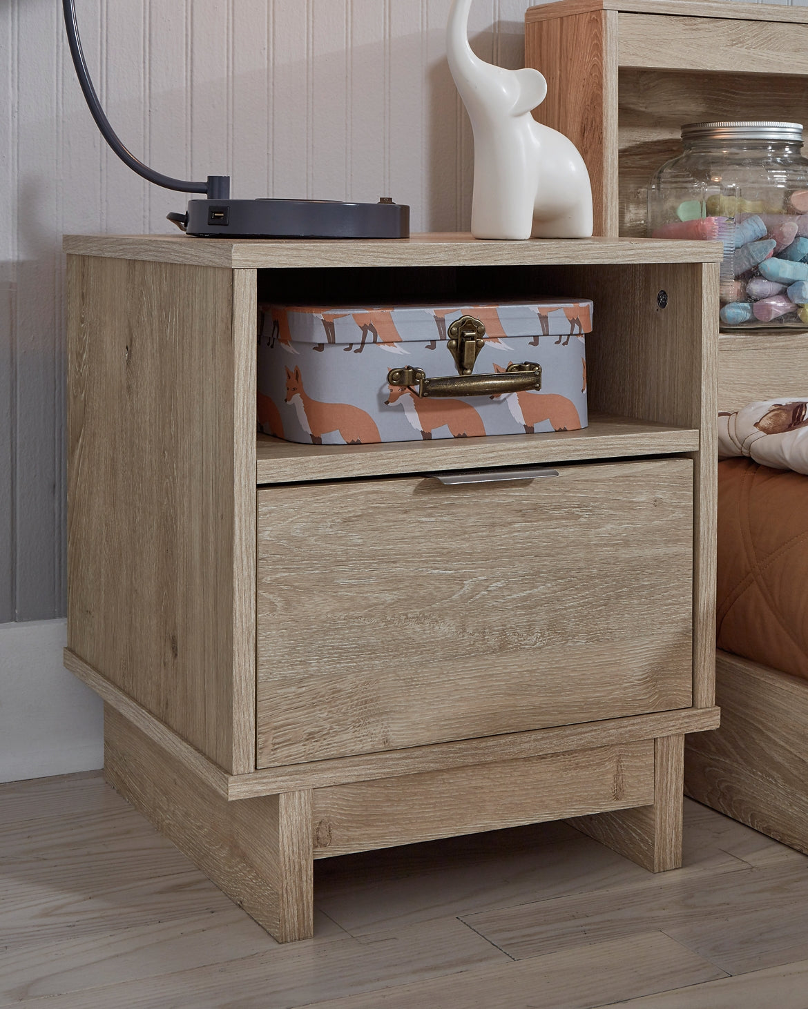Oliah One Drawer Night Stand