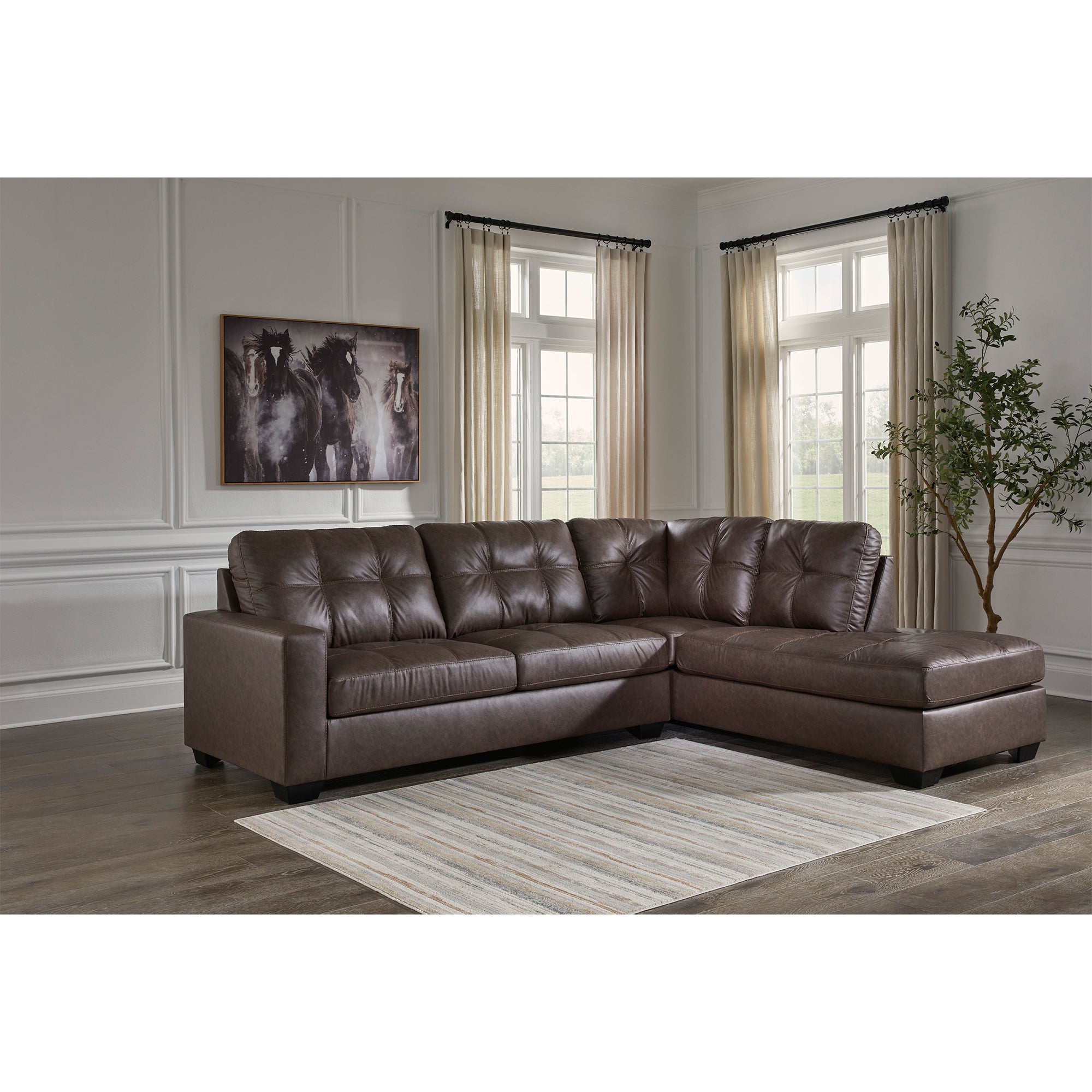 Barlin Mills 2-Piece Sectional with Chaise