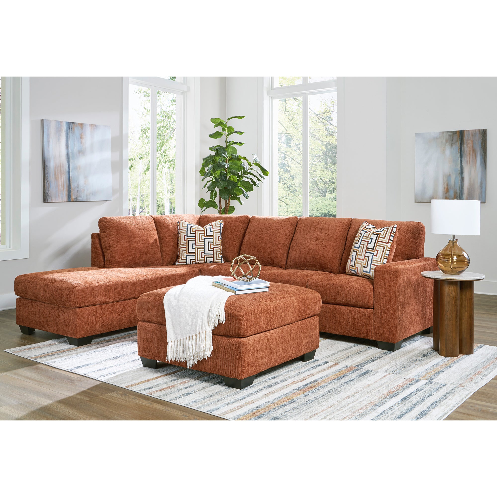 Aviemore 2-Piece Sectional with Chaise