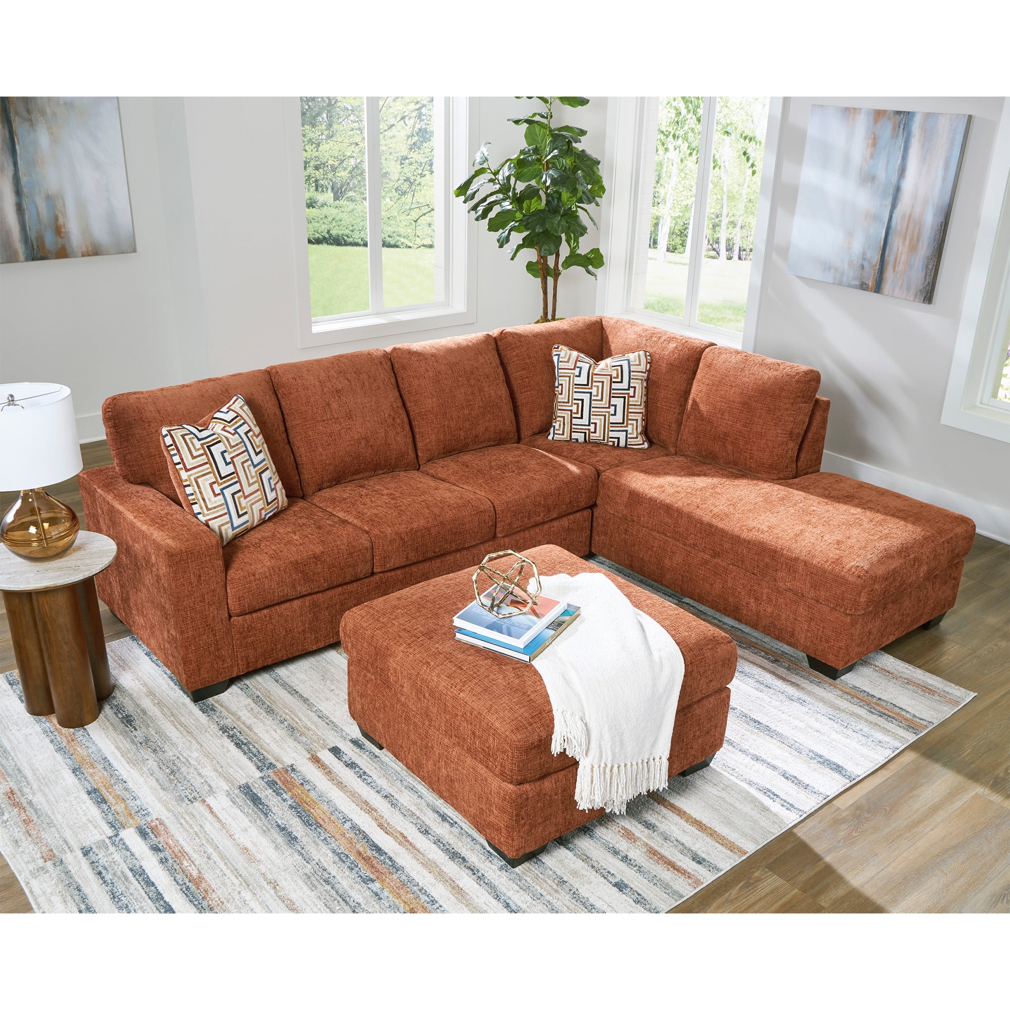 Aviemore 2-Piece Sectional with Chaise