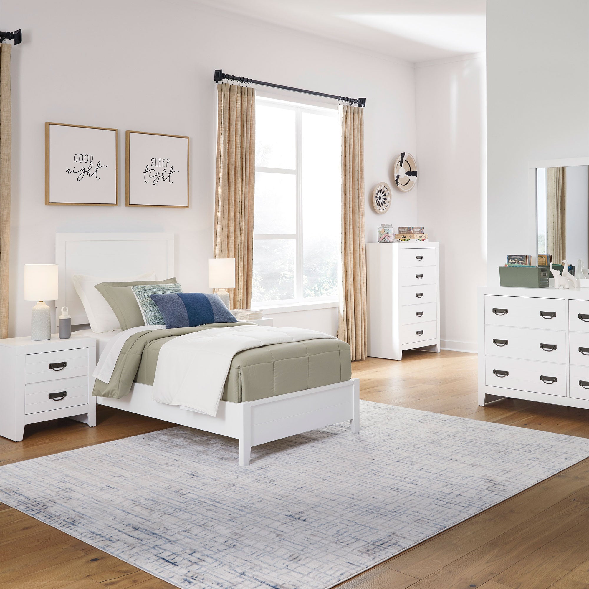 Binterglen Twin Panel Bed