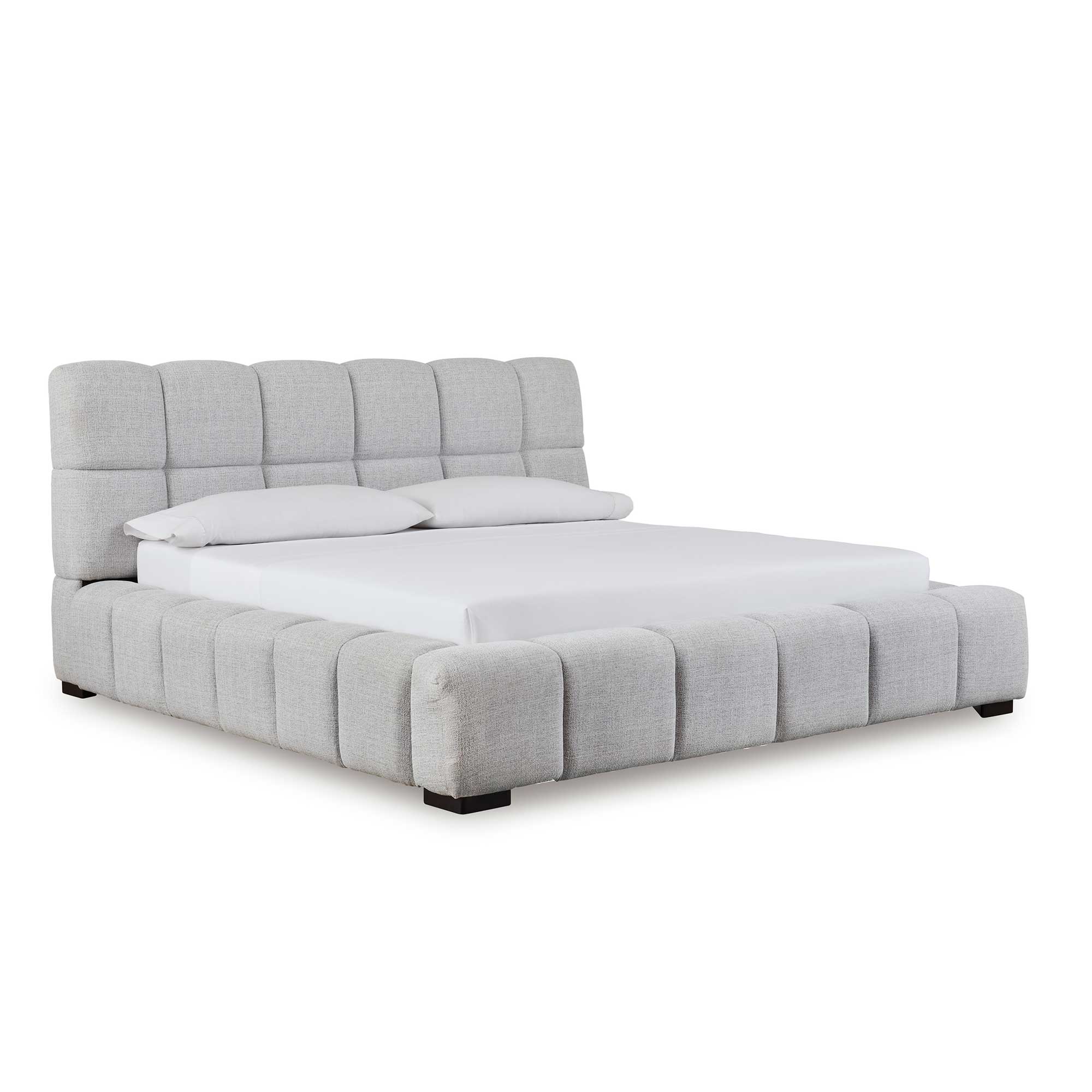 Grendusk King Upholstered Bed