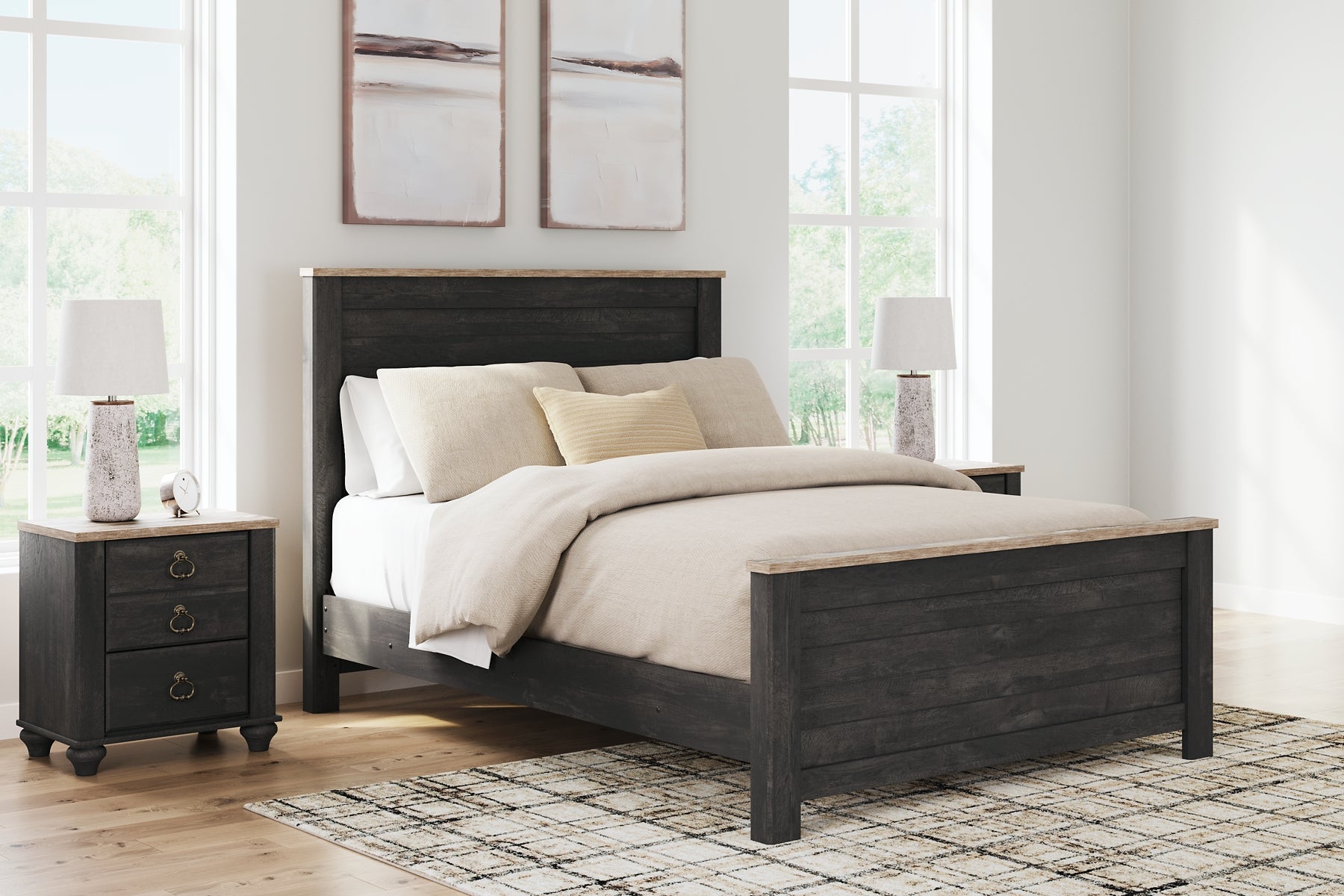 Nanforth King Panel Bed