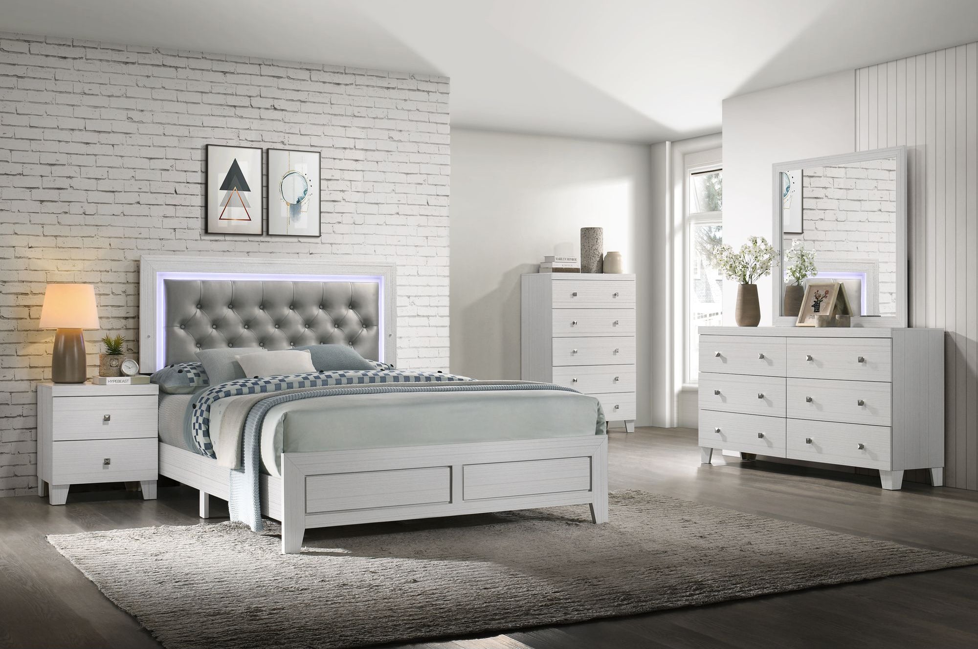 Belinda Queen Panel Bed with Mirrored Dresser