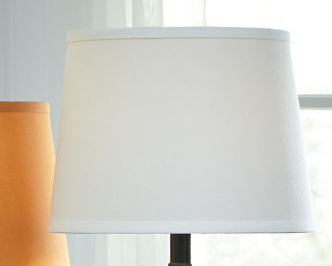 Kian Poly Table Lamp (1/CN)