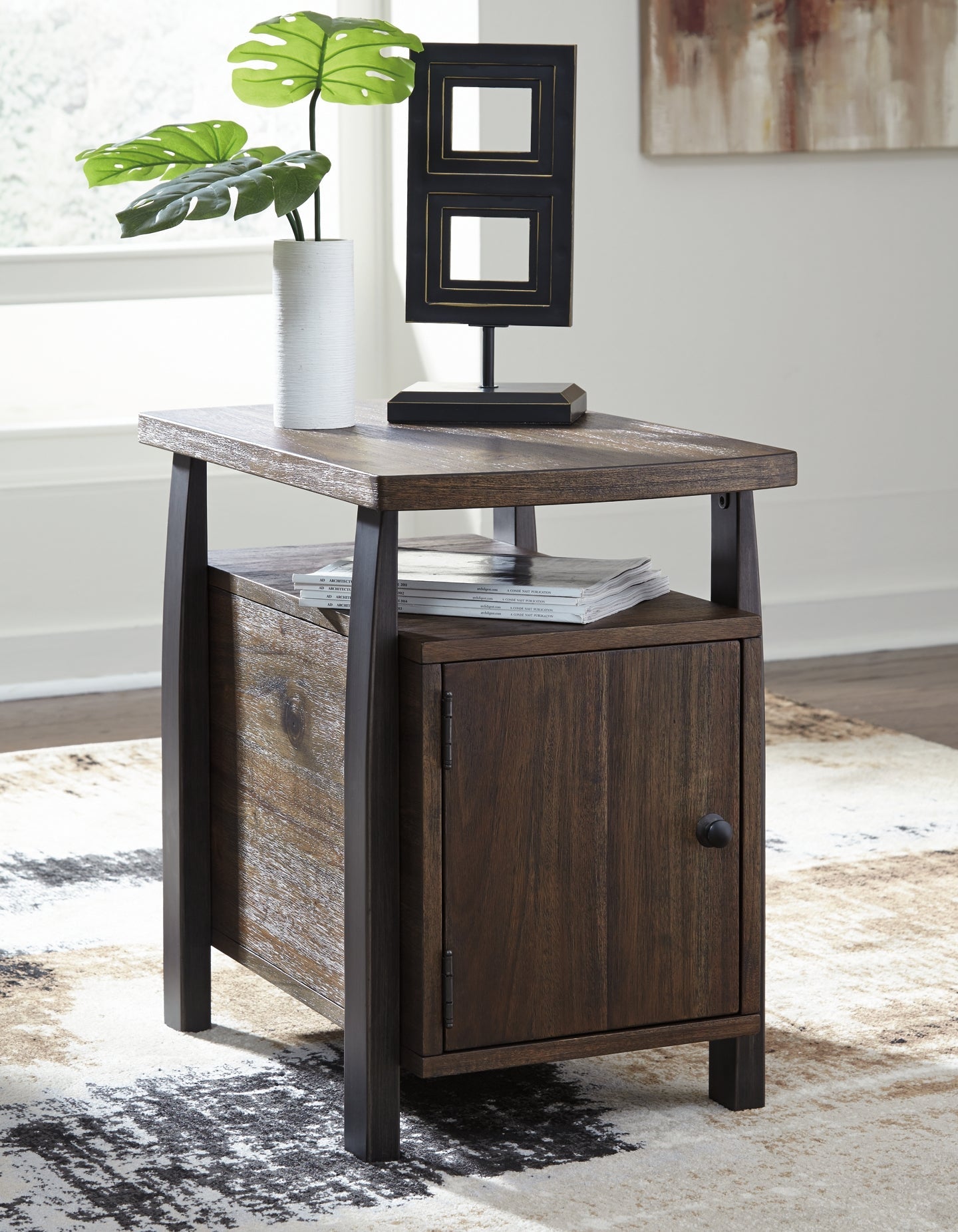 Vailbry Chair Side End Table