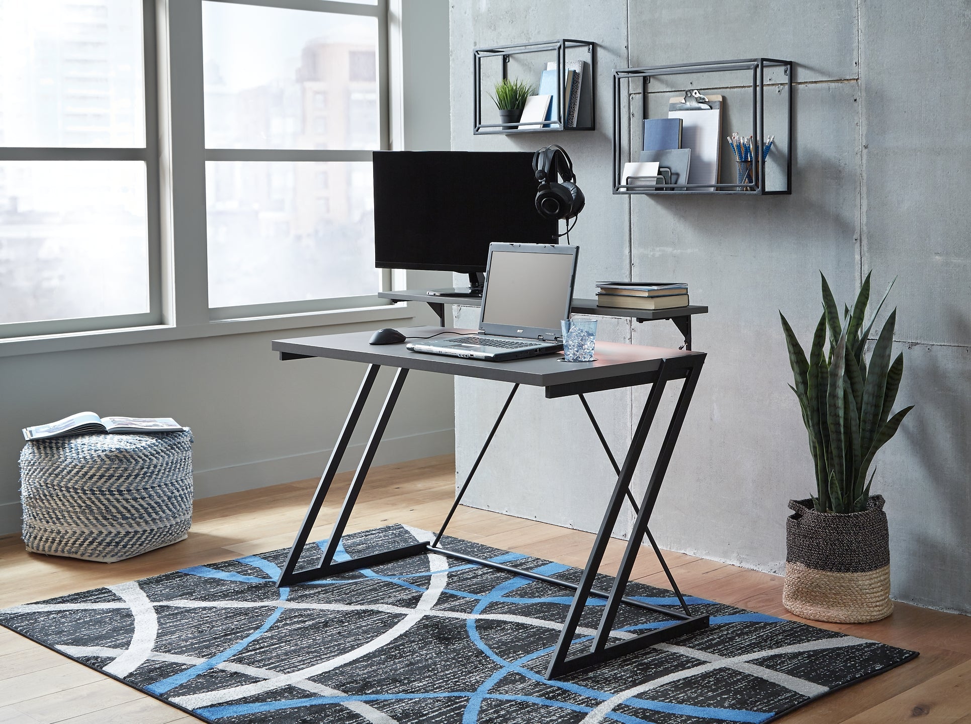 Lynxtyn Home Office Desk