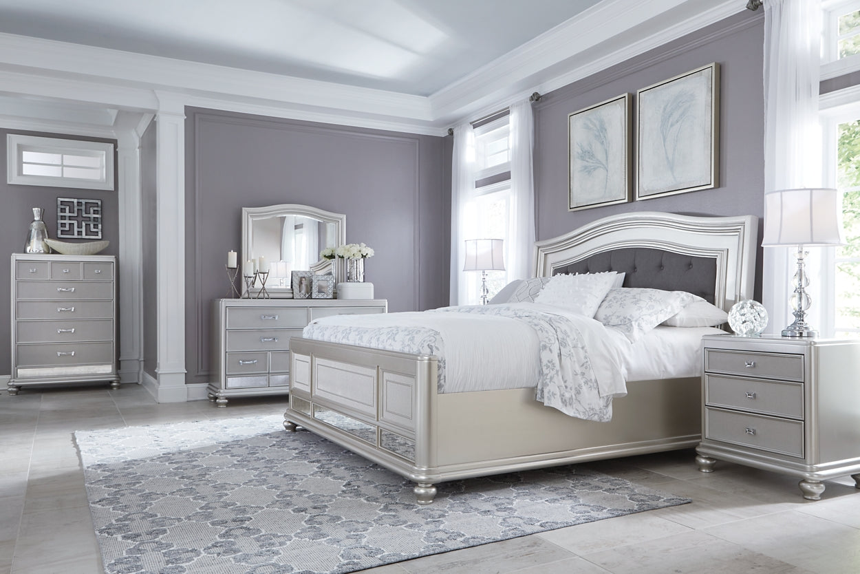 Coralayne King Panel Bed with Mirrored Dresser
