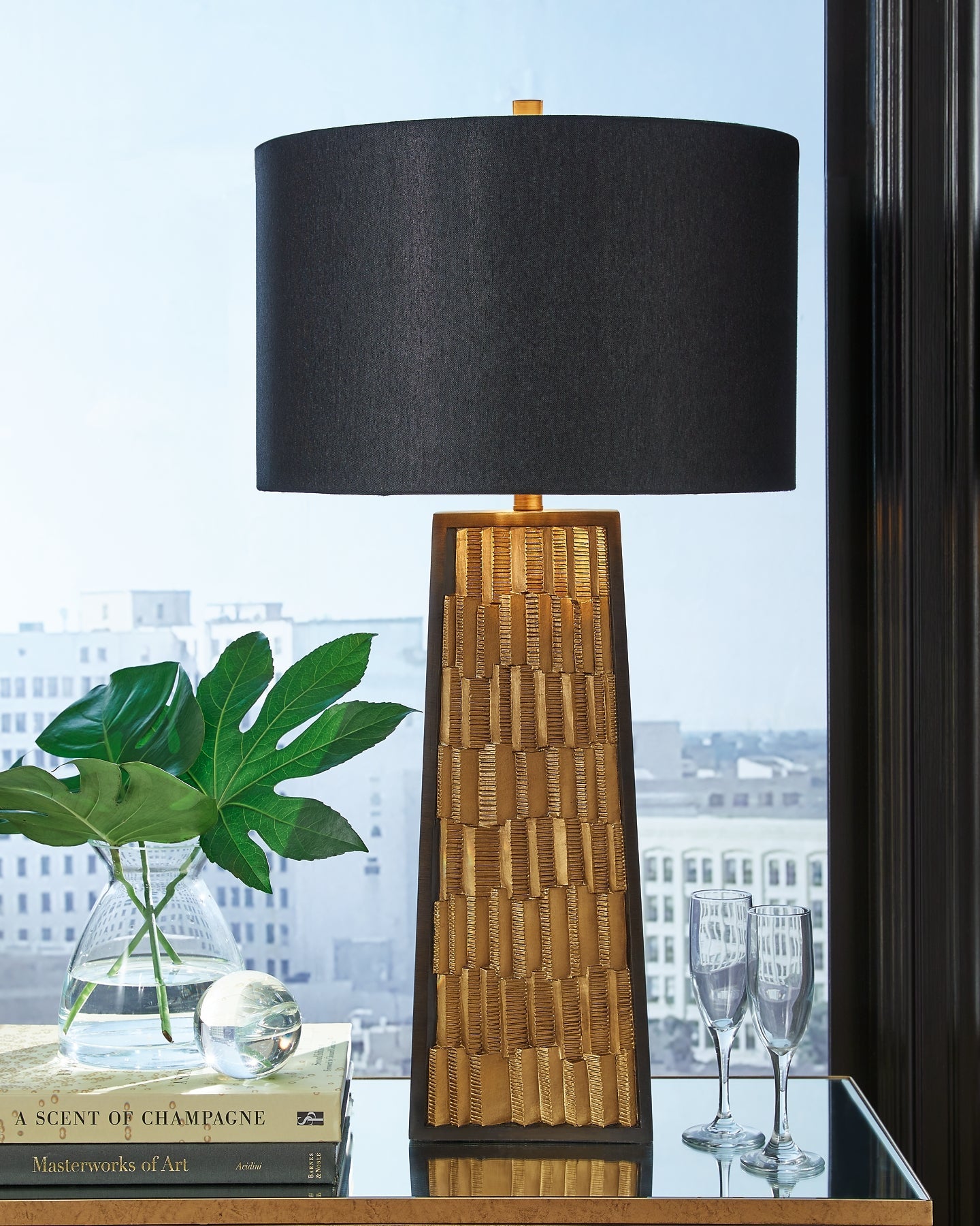 Dairson Poly Table Lamp (1/CN)
