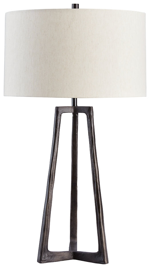 Wynlett Metal Table Lamp