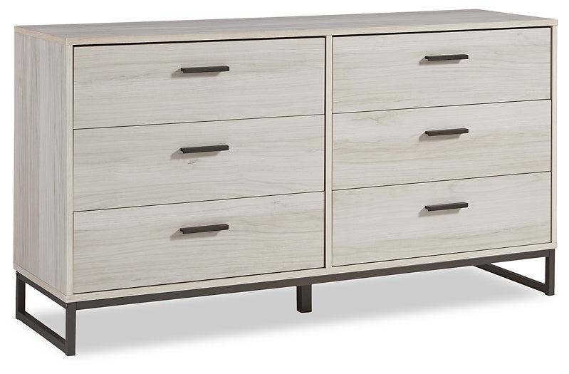 Socalle Queen Panel Headboard with Dresser and 2 Nightstands