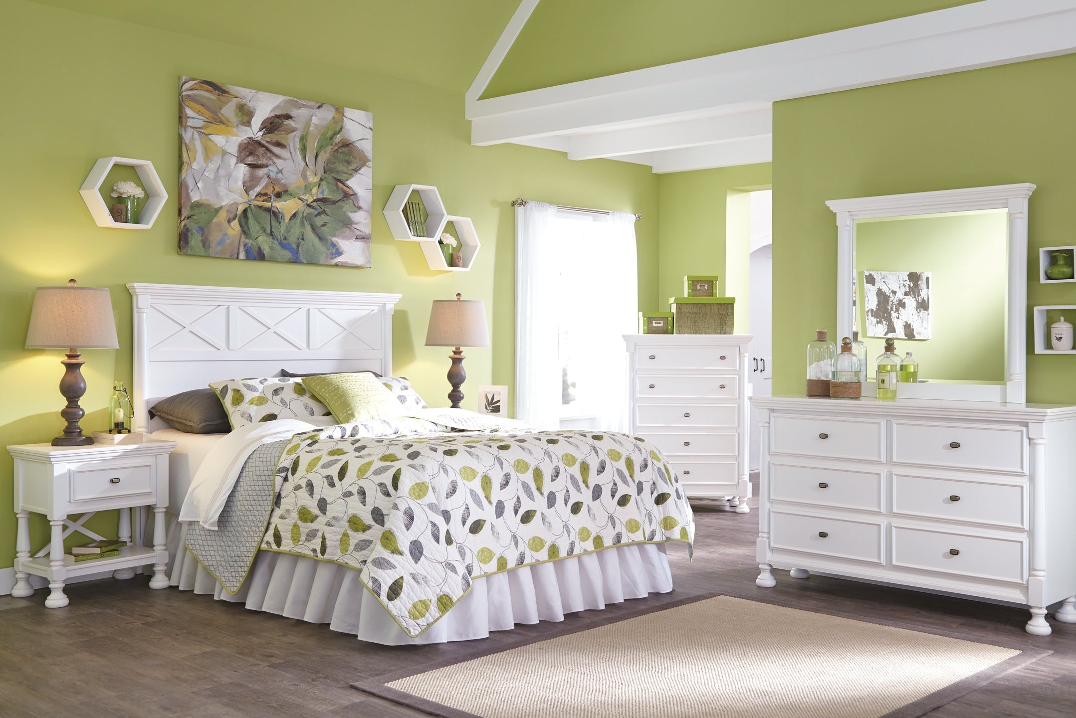 Kaslyn Queen Panel Headboard with Mirrored Dresser