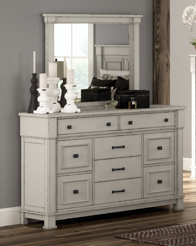 Jennily King Panel Bed with Mirrored Dresser and Chest