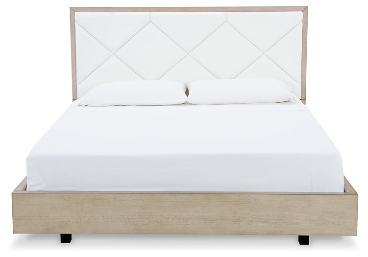 Wendora California King Upholstered Bed with Mirrored Dresser